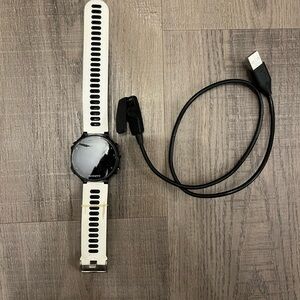 Garmin Black and White Smartwatch with USB Charger
